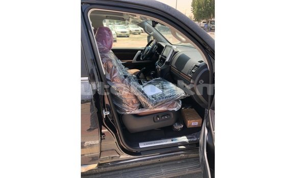 Buy Import Toyota Land Cruiser Black Car in Import - Dubai in Ahal Buy Import Toyota Land Cruiser Black Car in Import - Dubai in Ahal