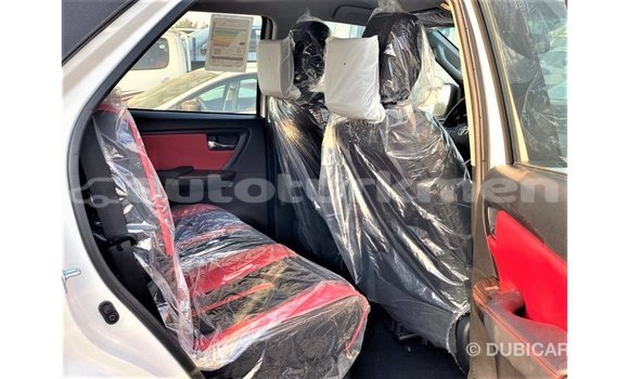 Buy Import Toyota Fortuner White Car in Import - Dubai in Ahal Buy Import Toyota Fortuner White Car in Import - Dubai in Ahal