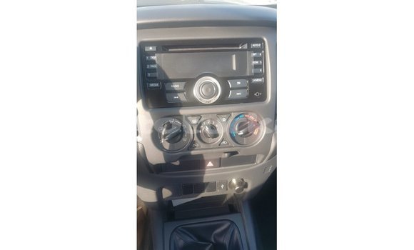 Buy Import Mitsubishi L200 White Car in Import - Dubai in Ahal Buy Import Mitsubishi L200 White Car in Import - Dubai in Ahal