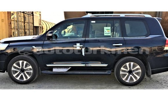 Buy Import Toyota Land Cruiser Black Car in Import - Dubai in Ahal Buy Import Toyota Land Cruiser Black Car in Import - Dubai in Ahal