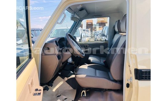Buy Import Toyota Land Cruiser Beige Car in Import - Dubai in Ahal Buy Import Toyota Land Cruiser Beige Car in Import - Dubai in Ahal