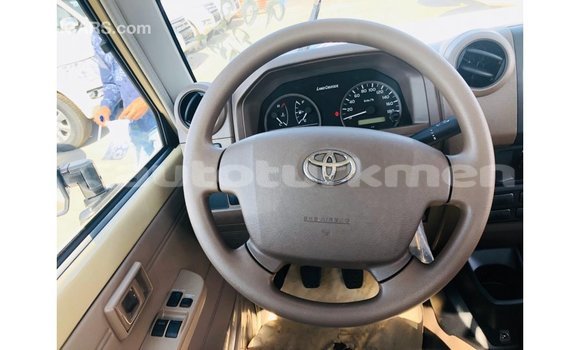 Buy Import Toyota Land Cruiser Beige Car in Import - Dubai in Ahal Buy Import Toyota Land Cruiser Beige Car in Import - Dubai in Ahal