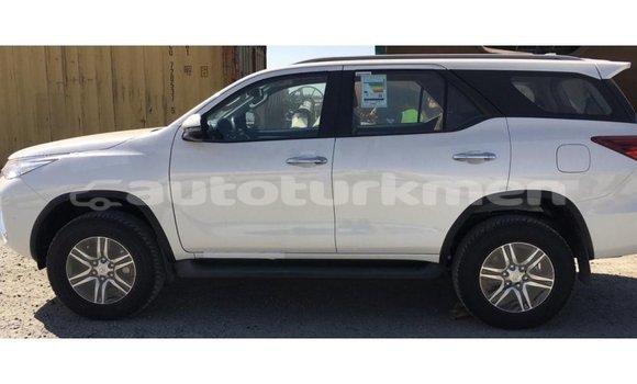 Buy Import Toyota Fortuner White Car in Import - Dubai in Ahal Buy Import Toyota Fortuner White Car in Import - Dubai in Ahal