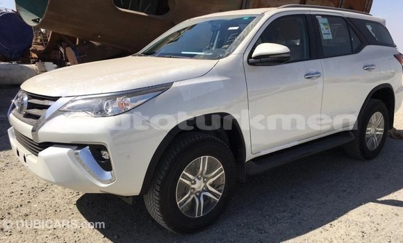 Buy Import Toyota Fortuner White Car in Import - Dubai in Ahal Buy Import Toyota Fortuner White Car in Import - Dubai in Ahal