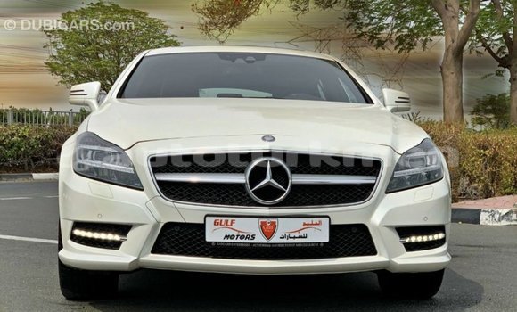 Buy Import Mercedes-Benz 190 White Car in Import - Dubai in Ahal Buy Import Mercedes-Benz 190 White Car in Import - Dubai in Ahal