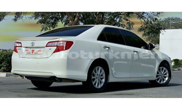 Buy Import Toyota Camry White Car in Import - Dubai in Ahal Buy Import Toyota Camry White Car in Import - Dubai in Ahal
