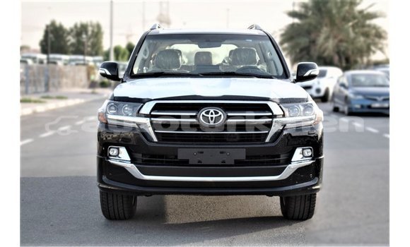 Buy Import Toyota Land Cruiser Black Car in Import - Dubai in Ahal