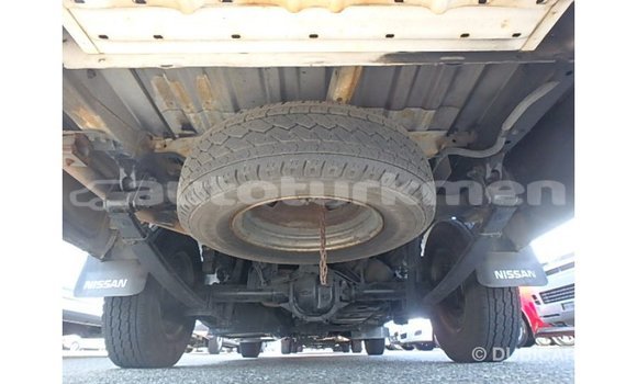 Buy Import Nissan Caravan White Car in Import - Dubai in Ahal Buy Import Nissan Caravan White Car in Import - Dubai in Ahal