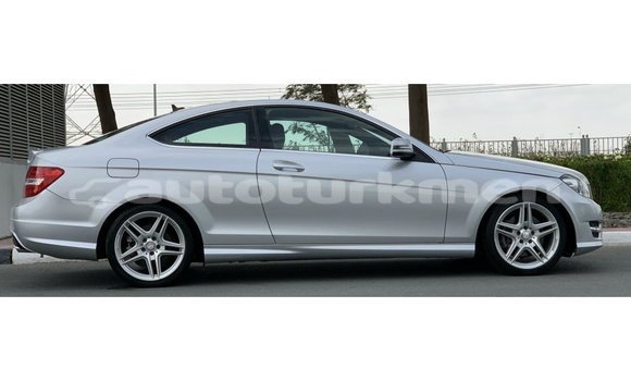 Buy Import Mercedes-Benz 190 Other Car in Import - Dubai in Ahal Buy Import Mercedes-Benz 190 Other Car in Import - Dubai in Ahal