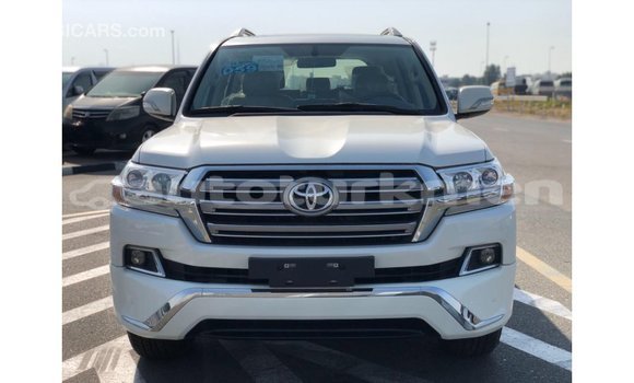 Buy Import Toyota Land Cruiser White Car in Import - Dubai in Ahal Buy Import Toyota Land Cruiser White Car in Import - Dubai in Ahal