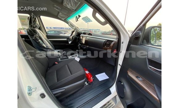 Buy Import Toyota Hilux White Car in Import - Dubai in Ahal Buy Import Toyota Hilux White Car in Import - Dubai in Ahal