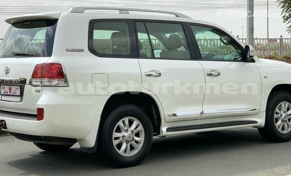 Buy Import Toyota Land Cruiser White Car in Import - Dubai in Ahal Buy Import Toyota Land Cruiser White Car in Import - Dubai in Ahal