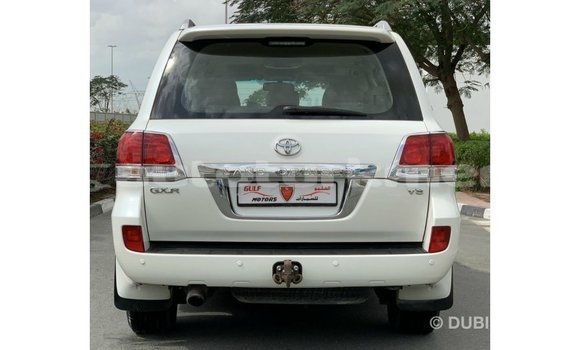 Buy Import Toyota Land Cruiser White Car in Import - Dubai in Ahal Buy Import Toyota Land Cruiser White Car in Import - Dubai in Ahal