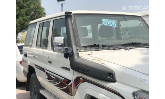Buy Import Toyota Land Cruiser Other Car in Import - Dubai in Ahal Buy Import Toyota Land Cruiser Other Car in Import - Dubai in Ahal