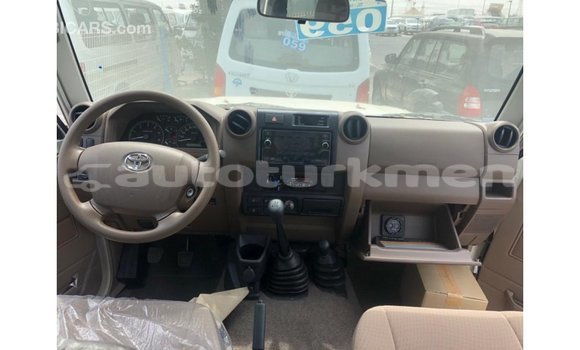 Buy Import Toyota Land Cruiser Other Car in Import - Dubai in Ahal Buy Import Toyota Land Cruiser Other Car in Import - Dubai in Ahal