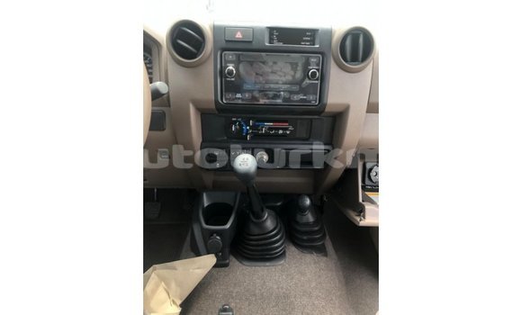Buy Import Toyota Land Cruiser Other Car in Import - Dubai in Ahal Buy Import Toyota Land Cruiser Other Car in Import - Dubai in Ahal