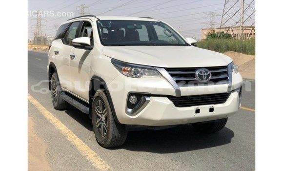 Buy Import Toyota Fortuner White Car in Import - Dubai in Ahal Buy Import Toyota Fortuner White Car in Import - Dubai in Ahal