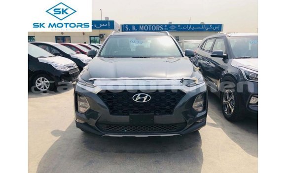 Buy Import Hyundai Santa Fe Green Car in Import - Dubai in Ahal