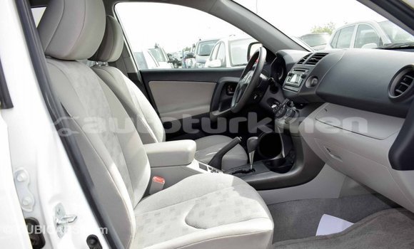 Buy Import Toyota 4Runner White Car in Import - Dubai in Ahal Buy Import Toyota 4Runner White Car in Import - Dubai in Ahal
