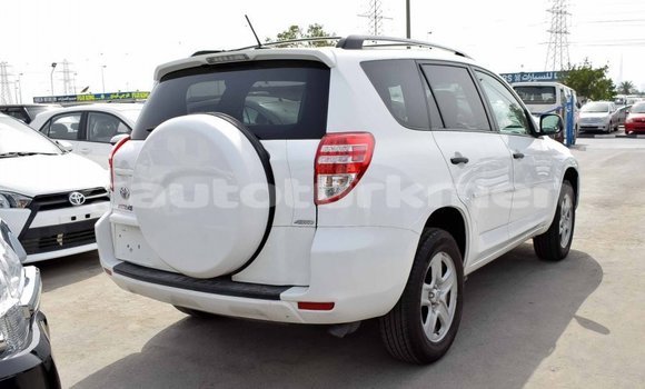 Buy Import Toyota 4Runner White Car in Import - Dubai in Ahal Buy Import Toyota 4Runner White Car in Import - Dubai in Ahal