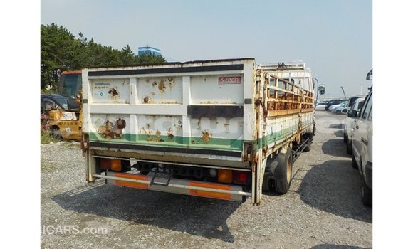 Buy Import Isuzu FTR 850 White Truck in Import - Dubai in Ahal Buy Import Isuzu FTR 850 White Truck in Import - Dubai in Ahal