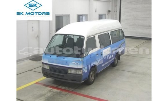 Buy Import Nissan Caravan White Car in Import - Dubai in Ahal