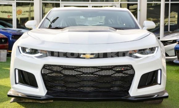 Buy Import Chevrolet Camaro White Car in Import - Dubai in Ahal