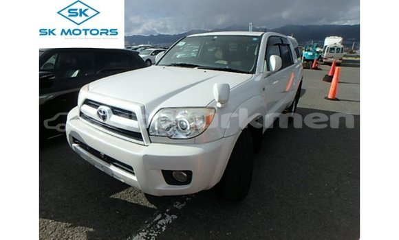 Buy Import Toyota Hilux White Car in Import - Dubai in Ahal