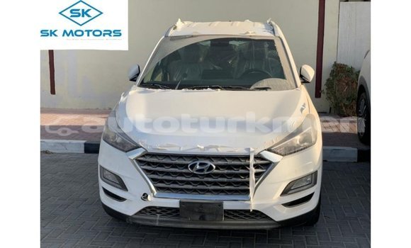 Buy Import Hyundai Tucson White Car in Import - Dubai in Ahal