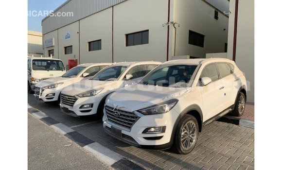 Buy Import Hyundai Tucson White Car in Import - Dubai in Ahal Buy Import Hyundai Tucson White Car in Import - Dubai in Ahal