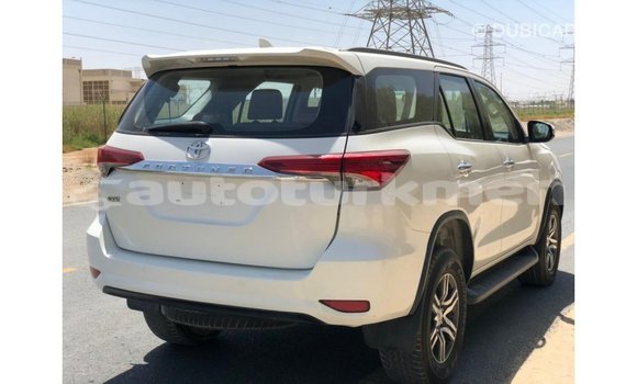 Buy Import Toyota Fortuner White Car in Import - Dubai in Ahal Buy Import Toyota Fortuner White Car in Import - Dubai in Ahal