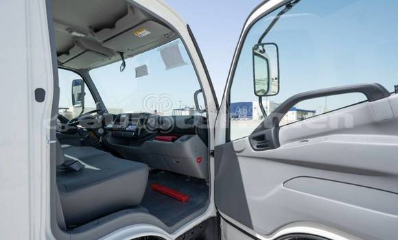 Buy New Hino 300 Series White Truck in Asgabat in Asgabat Buy New Hino 300 Series White Truck in Asgabat in Asgabat