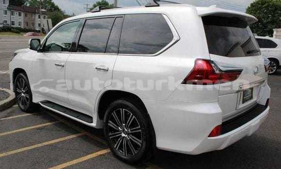 Buy Used Lexus LX 570 White Car in Balkanabat in Balkan Buy Used Lexus LX 570 White Car in Balkanabat in Balkan