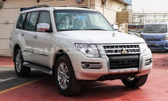 Buy New Mitsubishi Pajero White Car in Import - Dubai in Ahal Buy New Mitsubishi Pajero White Car in Import - Dubai in Ahal