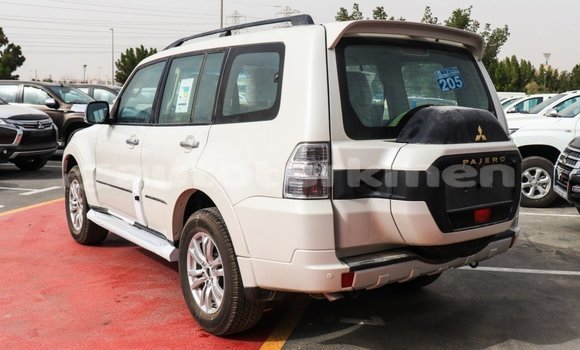 Buy New Mitsubishi Pajero White Car in Import - Dubai in Ahal Buy New Mitsubishi Pajero White Car in Import - Dubai in Ahal