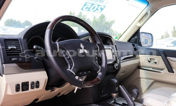 Buy New Mitsubishi Pajero White Car in Import - Dubai in Ahal Buy New Mitsubishi Pajero White Car in Import - Dubai in Ahal