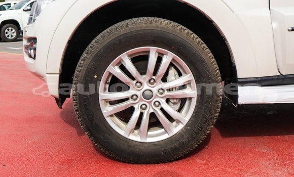 Buy New Mitsubishi Pajero White Car in Import - Dubai in Ahal Buy New Mitsubishi Pajero White Car in Import - Dubai in Ahal