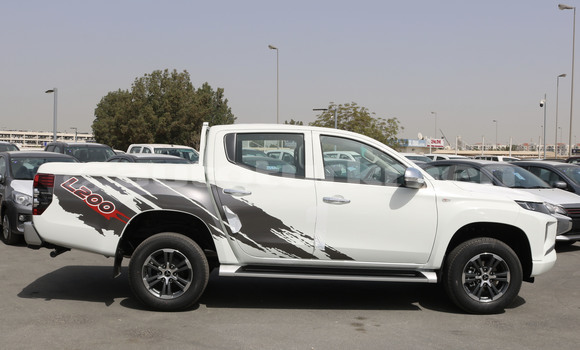 Buy Import Mitsubishi L200 White Car in Import - Dubai in Ahal Buy Import Mitsubishi L200 White Car in Import - Dubai in Ahal