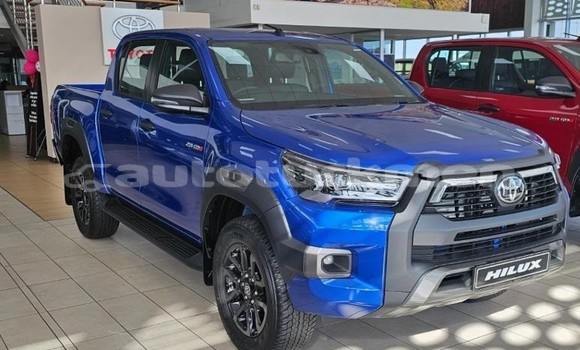 Buy Used Toyota Hilux White Car in Asgabat in Asgabat Buy Used Toyota Hilux White Car in Asgabat in Asgabat