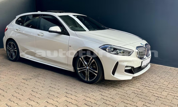 Buy Used BMW 1-Series White Car in Asgabat in Asgabat