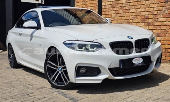 Buy Used BMW 2000 C/CS White Car in Asgabat in Asgabat Buy Used BMW 2000 C/CS White Car in Asgabat in Asgabat
