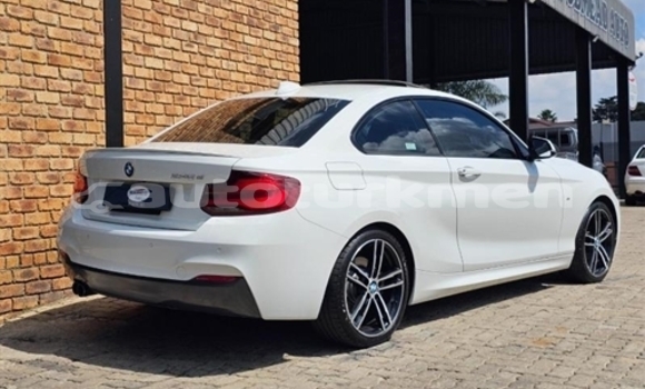 Buy Used BMW 2000 C/CS White Car in Asgabat in Asgabat Buy Used BMW 2000 C/CS White Car in Asgabat in Asgabat