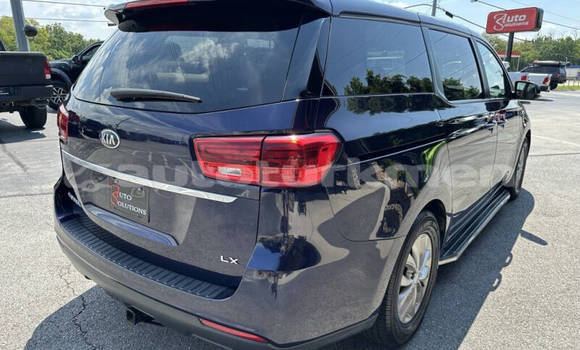 Buy Used Kia Sedona Blue Car in Asgabat in Asgabat Buy Used Kia Sedona Blue Car in Asgabat in Asgabat