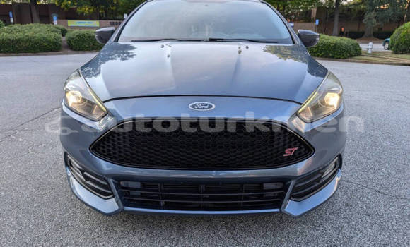 Buy Used Ford Focus Blue Car in Asgabat in Asgabat Buy Used Ford Focus Blue Car in Asgabat in Asgabat