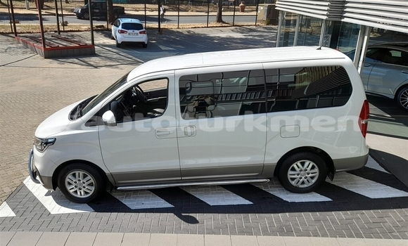 Buy Used Hyundai H1 White Car in Asgabat in Asgabat Buy Used Hyundai H1 White Car in Asgabat in Asgabat