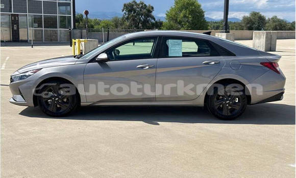 Buy Used Hyundai Elantra Other Car in Asgabat in Asgabat Buy Used Hyundai Elantra Other Car in Asgabat in Asgabat