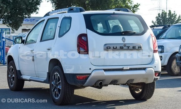 Buy Import Renault Duster White Car in Import - Dubai in Ahal
