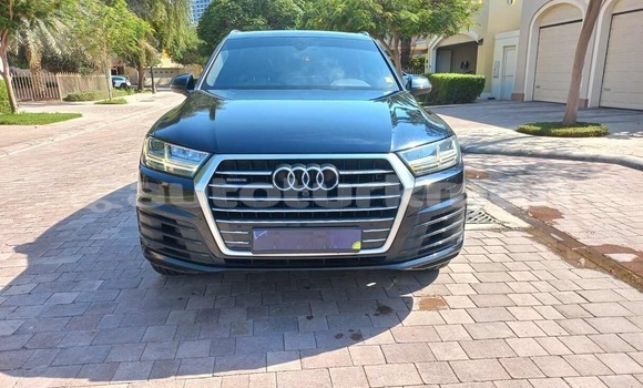 Buy Used Audi Q7 Blue Car in Asgabat in Asgabat Buy Used Audi Q7 Blue Car in Asgabat in Asgabat