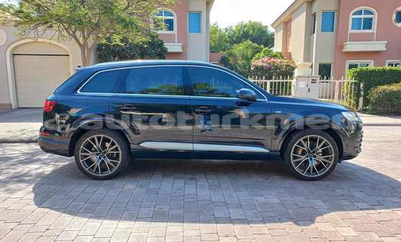 Buy Used Audi Q7 Blue Car in Asgabat in Asgabat Buy Used Audi Q7 Blue Car in Asgabat in Asgabat