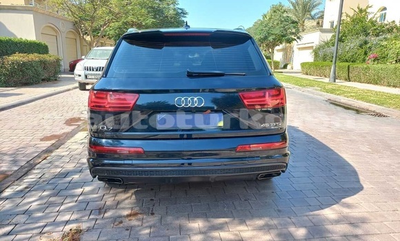 Buy Used Audi Q7 Blue Car in Asgabat in Asgabat Buy Used Audi Q7 Blue Car in Asgabat in Asgabat